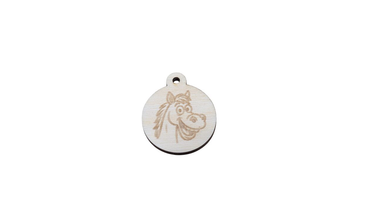 Koka medaljons ar gravējumu "Zirgs&quot