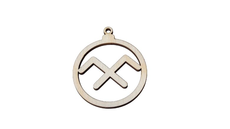 Latvju zīme no koka | Jumis