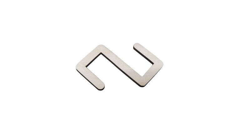 Latvju zīme no koka | Zalktis | 66x38x3mm