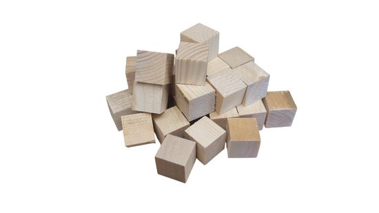 Koka kubiņi 27x27x27mm (30gab.)