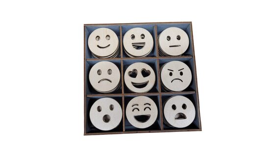 Koka Smaidiņu figūriņu komplekts