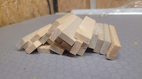 Koka Nūjiņas 100x22x8mm (20gab.)