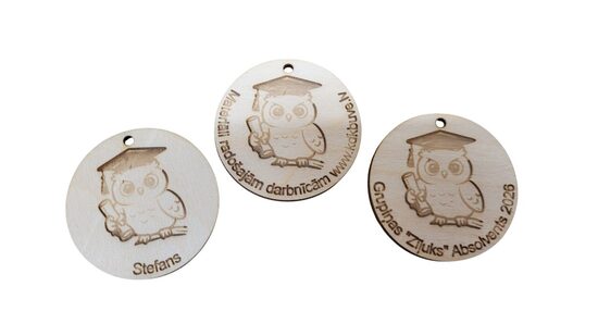 Koka Piekariņš Ar Personalizētu Gravējumu